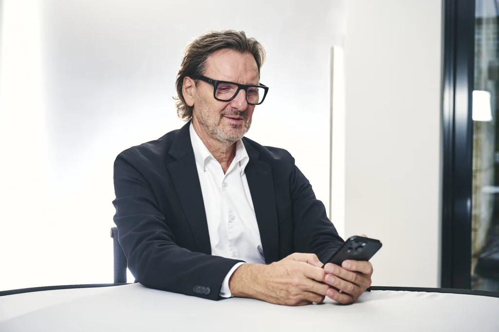 Haptisches Denken: Mit Tippen, Wischen, Zoomen folgt die DeltaApp in der Interaktion dem logischen Denken der User.